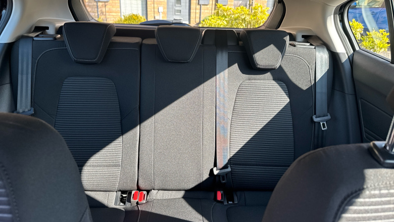 Ford Focus 1.0 EcoBoost Hybrid mHEV 155 Titanium 5dr Auto Petrol Hatchback